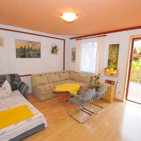 Osrodek Wczasowy Domino Bis Apartment Dźwirzyno Exterior foto