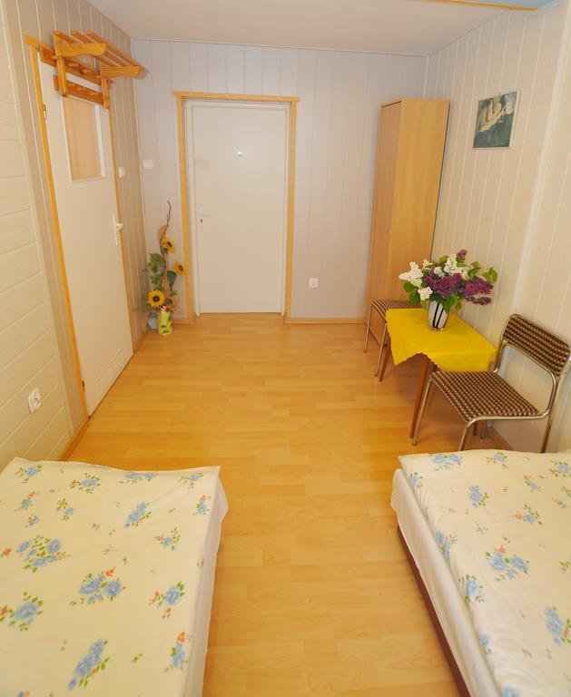 Osrodek Wczasowy Domino Bis Apartment Dźwirzyno Cameră foto