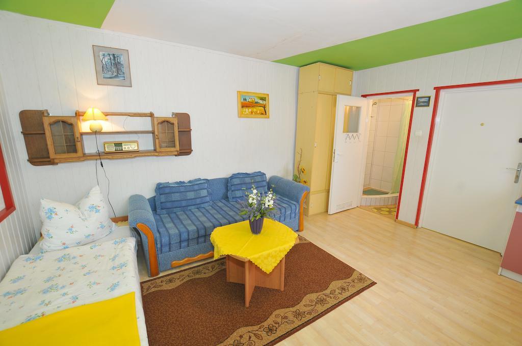 Osrodek Wczasowy Domino Bis Apartment Dźwirzyno Cameră foto
