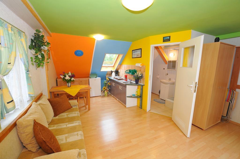 Osrodek Wczasowy Domino Bis Apartment Dźwirzyno Cameră foto