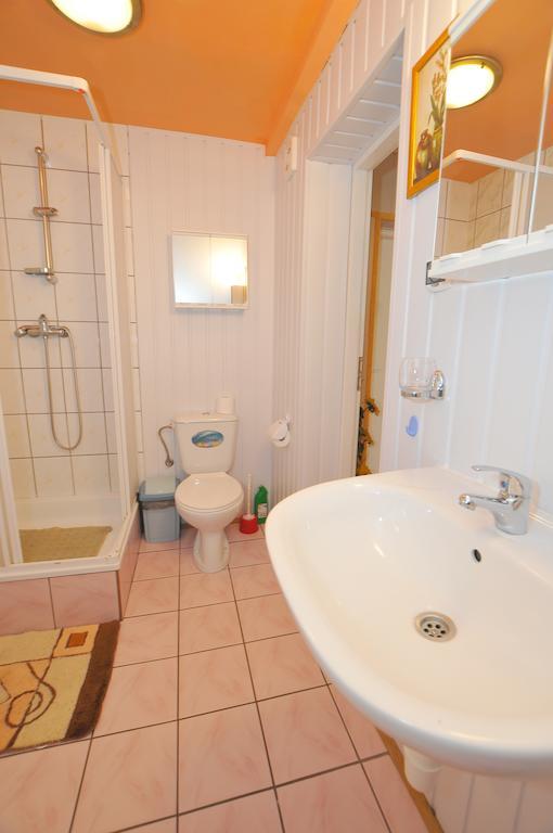 Osrodek Wczasowy Domino Bis Apartment Dźwirzyno Cameră foto