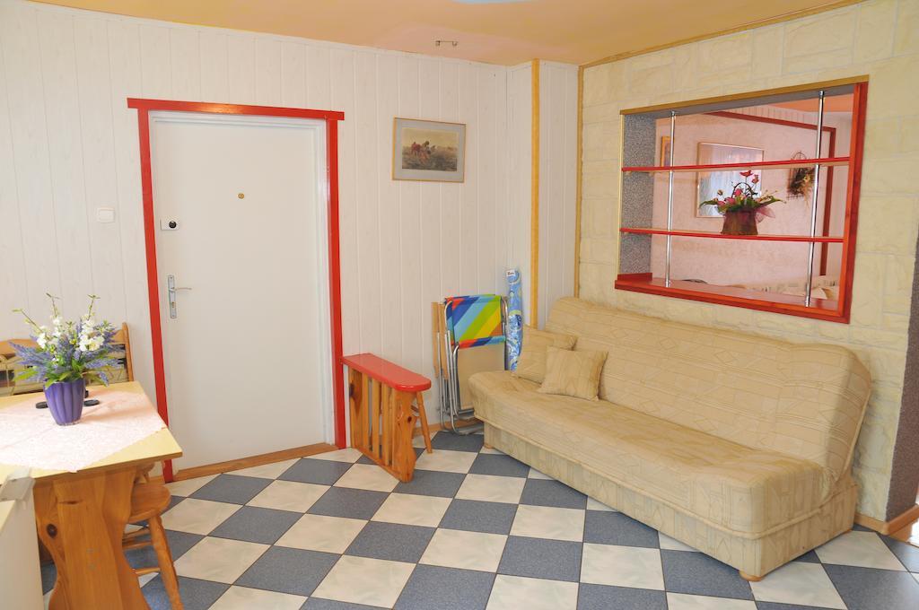 Osrodek Wczasowy Domino Bis Apartment Dźwirzyno Cameră foto