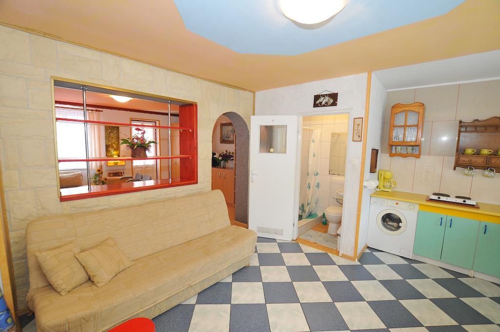 Osrodek Wczasowy Domino Bis Apartment Dźwirzyno Cameră foto