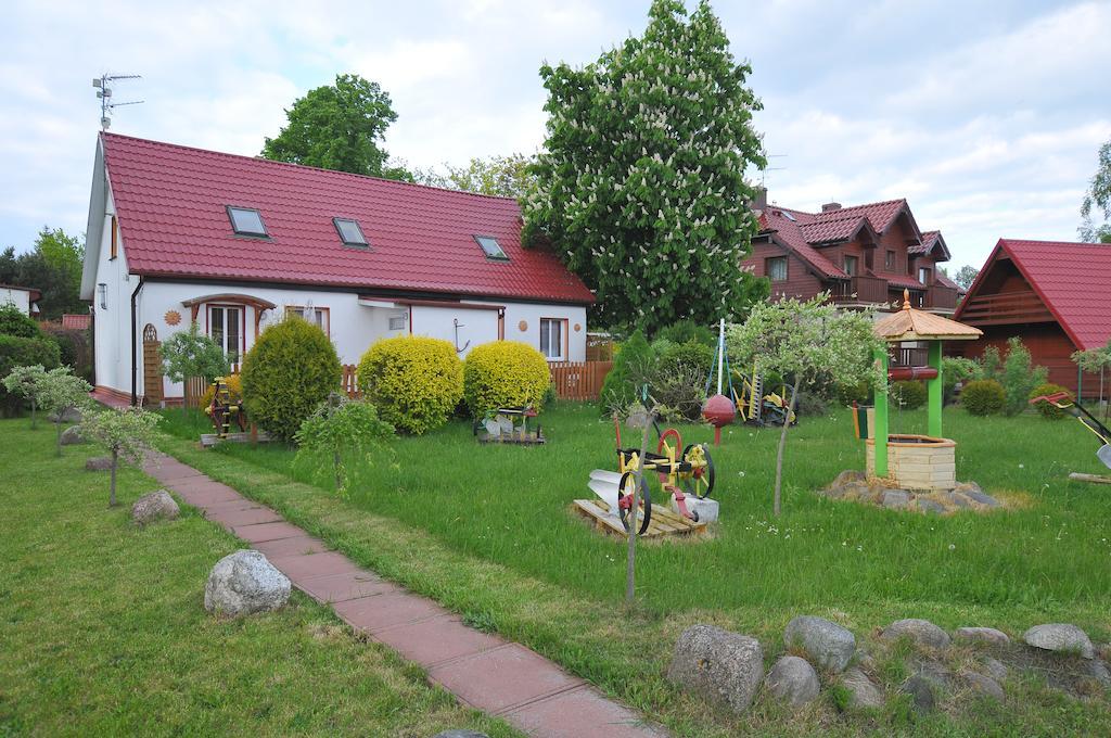 Osrodek Wczasowy Domino Bis Apartment Dźwirzyno Exterior foto