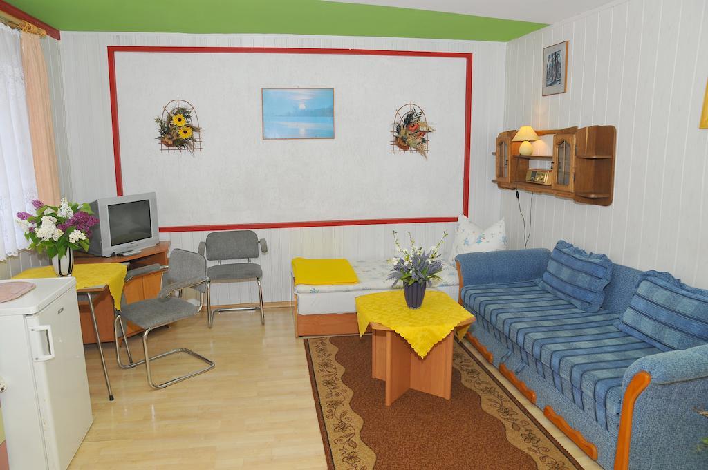 Osrodek Wczasowy Domino Bis Apartment Dźwirzyno Cameră foto