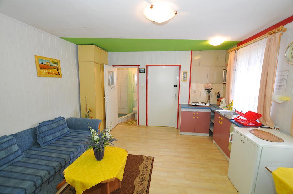 Osrodek Wczasowy Domino Bis Apartment Dźwirzyno Cameră foto