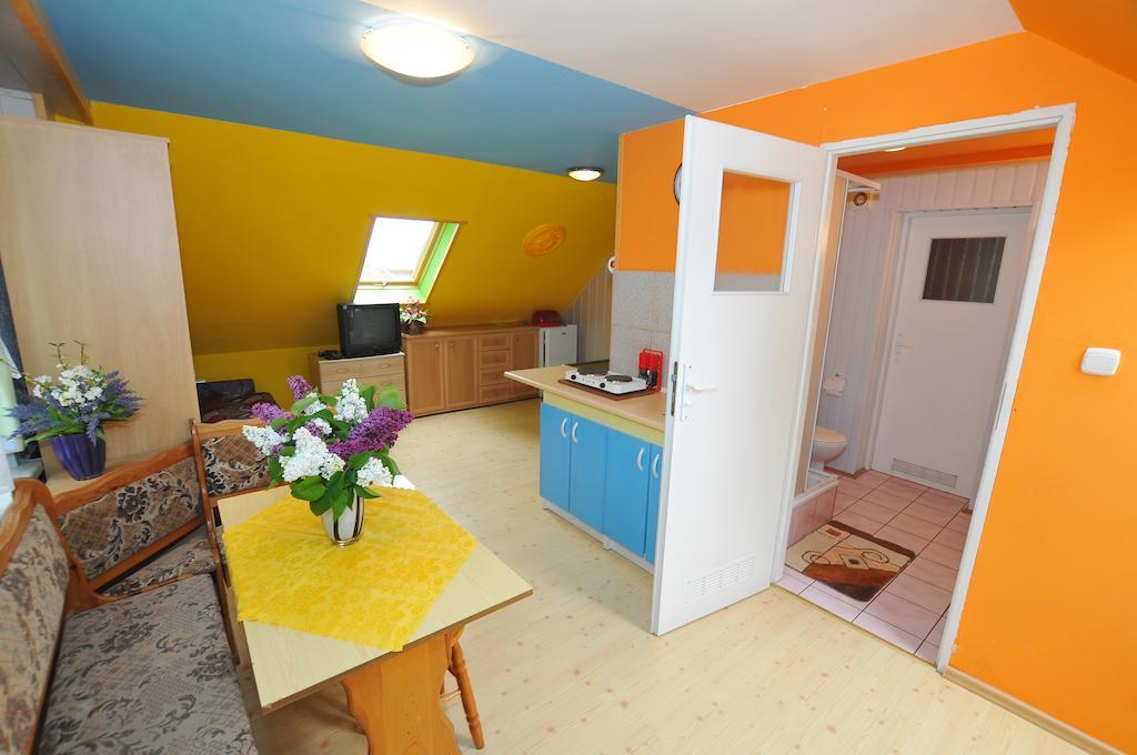 Osrodek Wczasowy Domino Bis Apartment Dźwirzyno Cameră foto