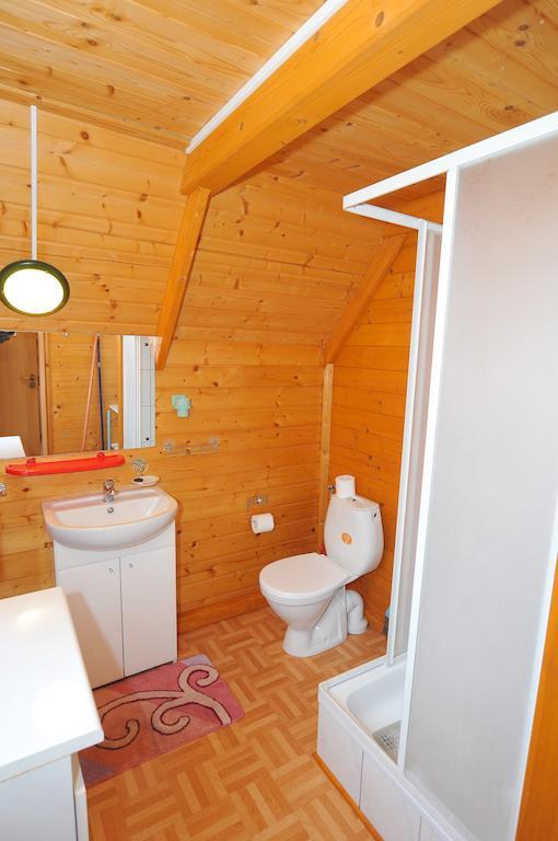 Osrodek Wczasowy Domino Bis Apartment Dźwirzyno Cameră foto