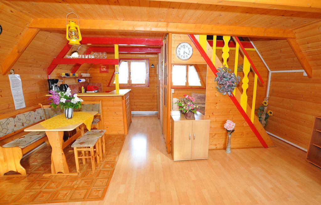 Osrodek Wczasowy Domino Bis Apartment Dźwirzyno Cameră foto