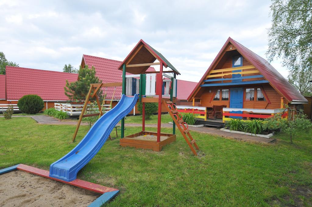 Osrodek Wczasowy Domino Bis Apartment Dźwirzyno Exterior foto